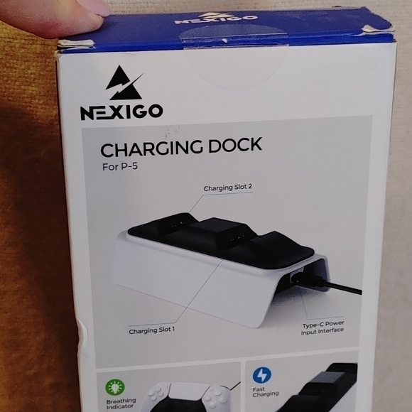 nexigo Charging Dock for PS-5 Controller - Picture 5 of 8